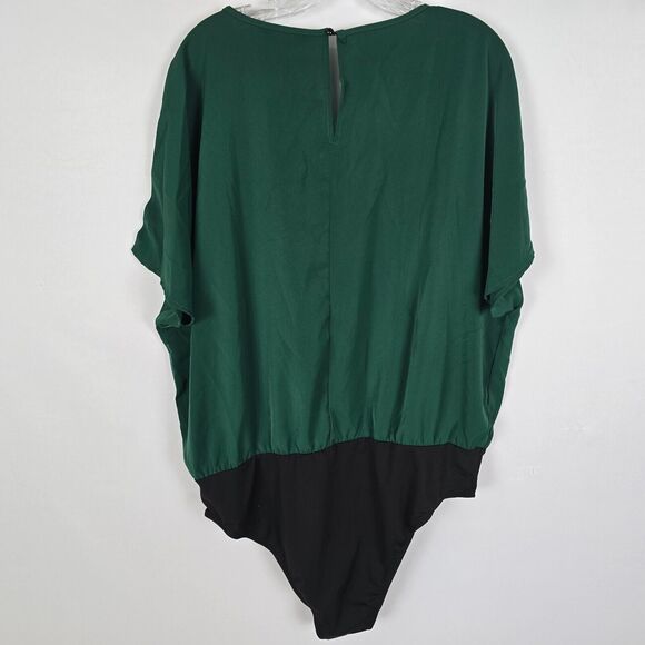 Bloomchic Bodysuit Women's 2X Green Short Sleeve V-Neck Back Cut Out NWT - Picture 5 of 10